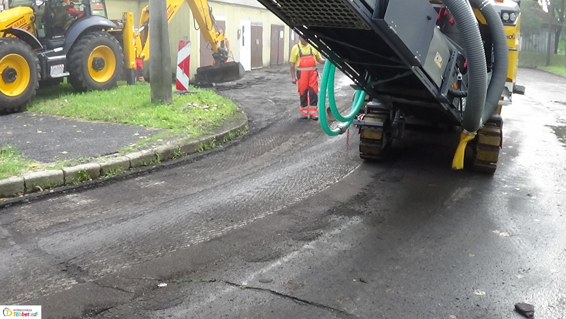 Útfelmarási munkálatok az Árpád utcán