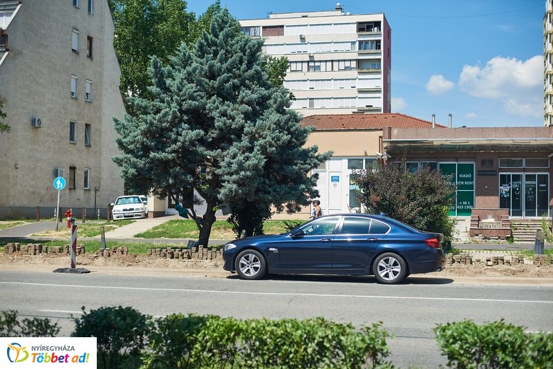 Útfelújítás a Rákóczi utcán