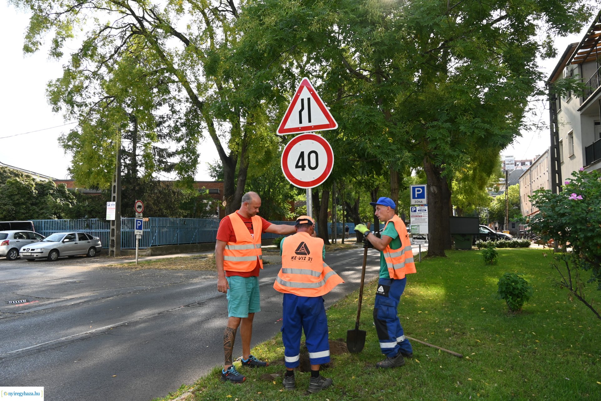 Útfelújítás kezdődött az Árok utcán