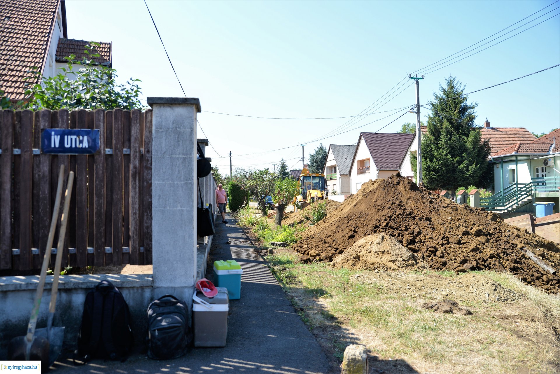 Útfelújítási munkák kezdődtek a Szélsőbokori úton