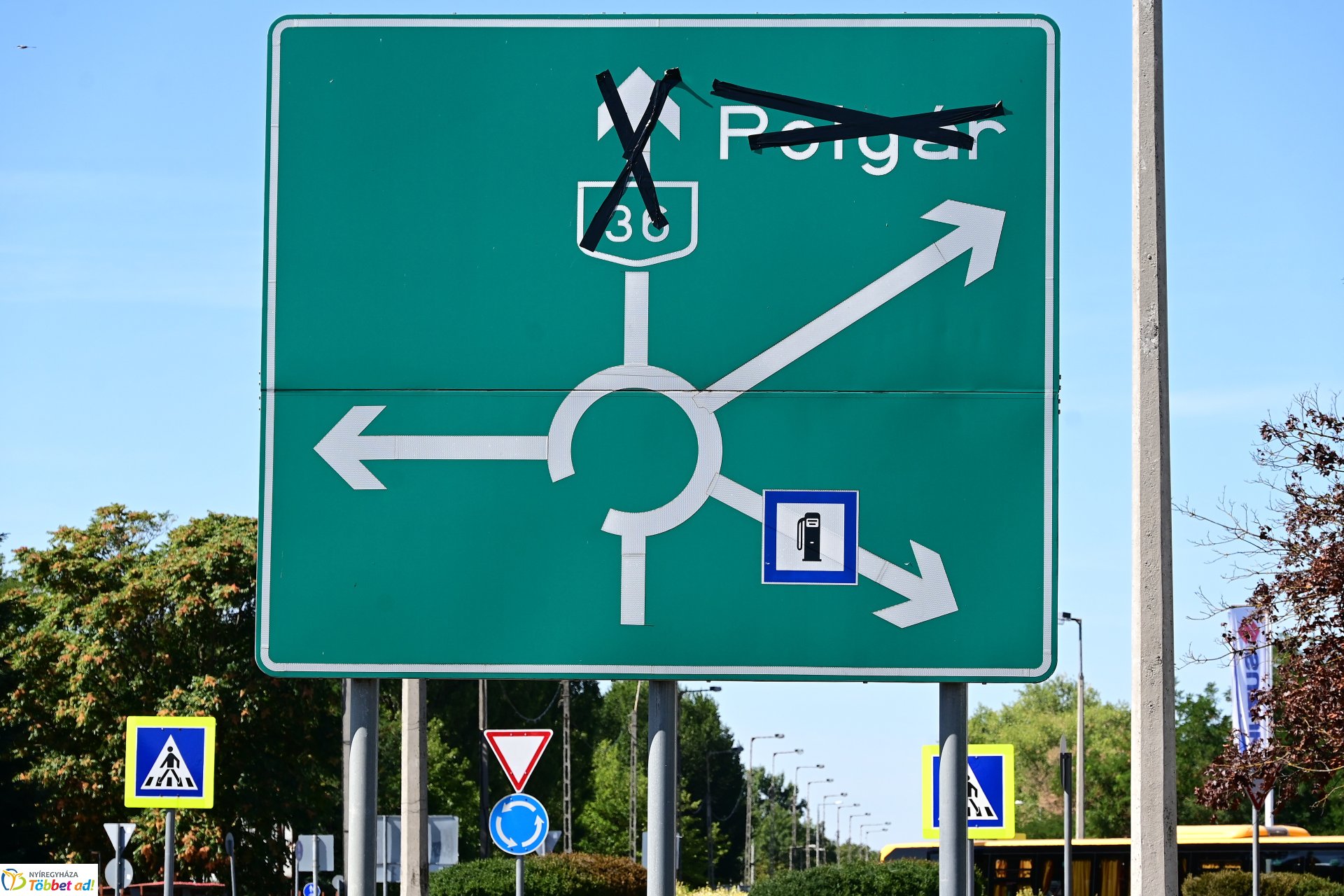 Útlezárás a 36-os főúton