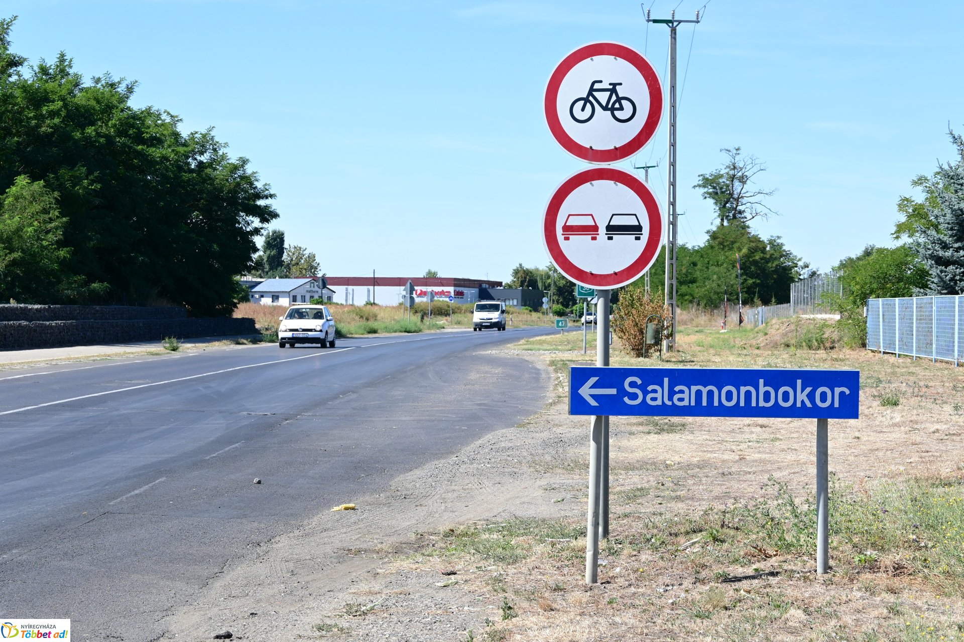 Útlezárás a 36-os főúton