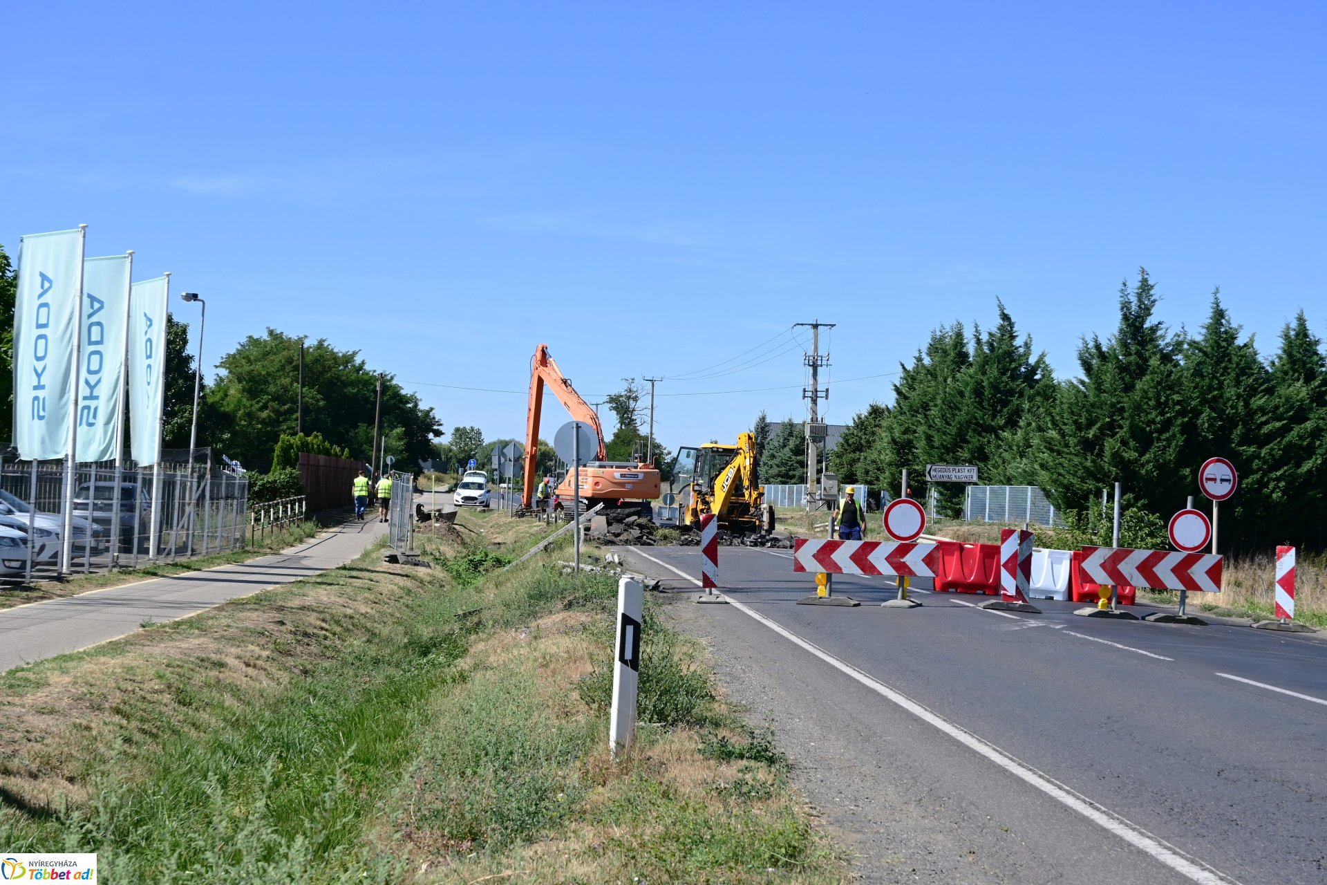 Útlezárás a 36-os főúton