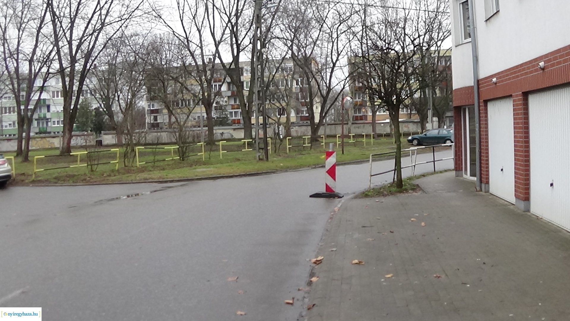 Útszűkületre számíthatnak a közlekedők a Sarkantyú utcán