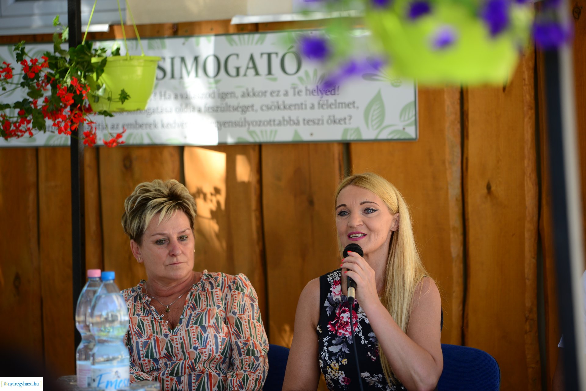 Üveghulladék gyűjtő zsákokat kapnak Sóstóhegy lakói