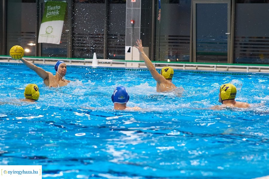 UVSE Hunguest H - Szolnoki Dózsa vízilabda 20211103