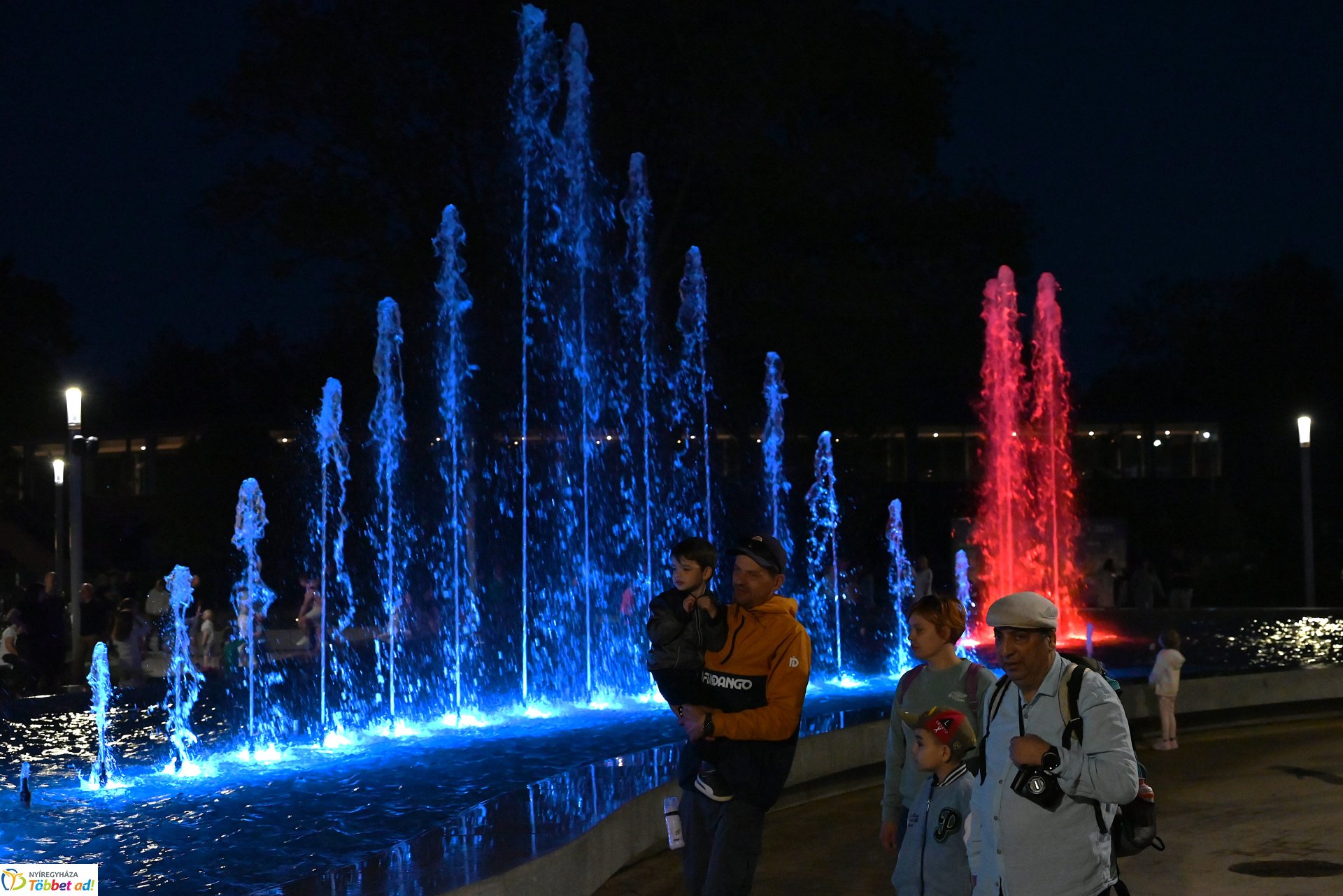  Üzemel a zenélő szökőkút Sóstón