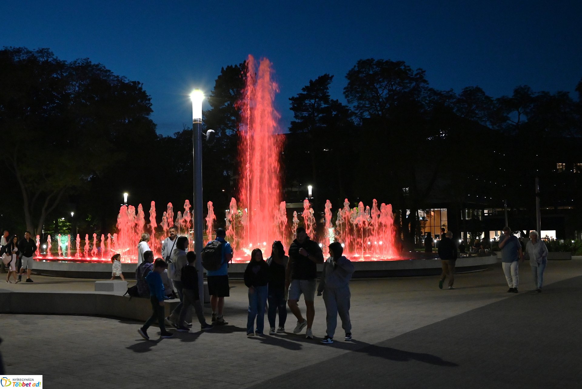  Üzemel a zenélő szökőkút Sóstón