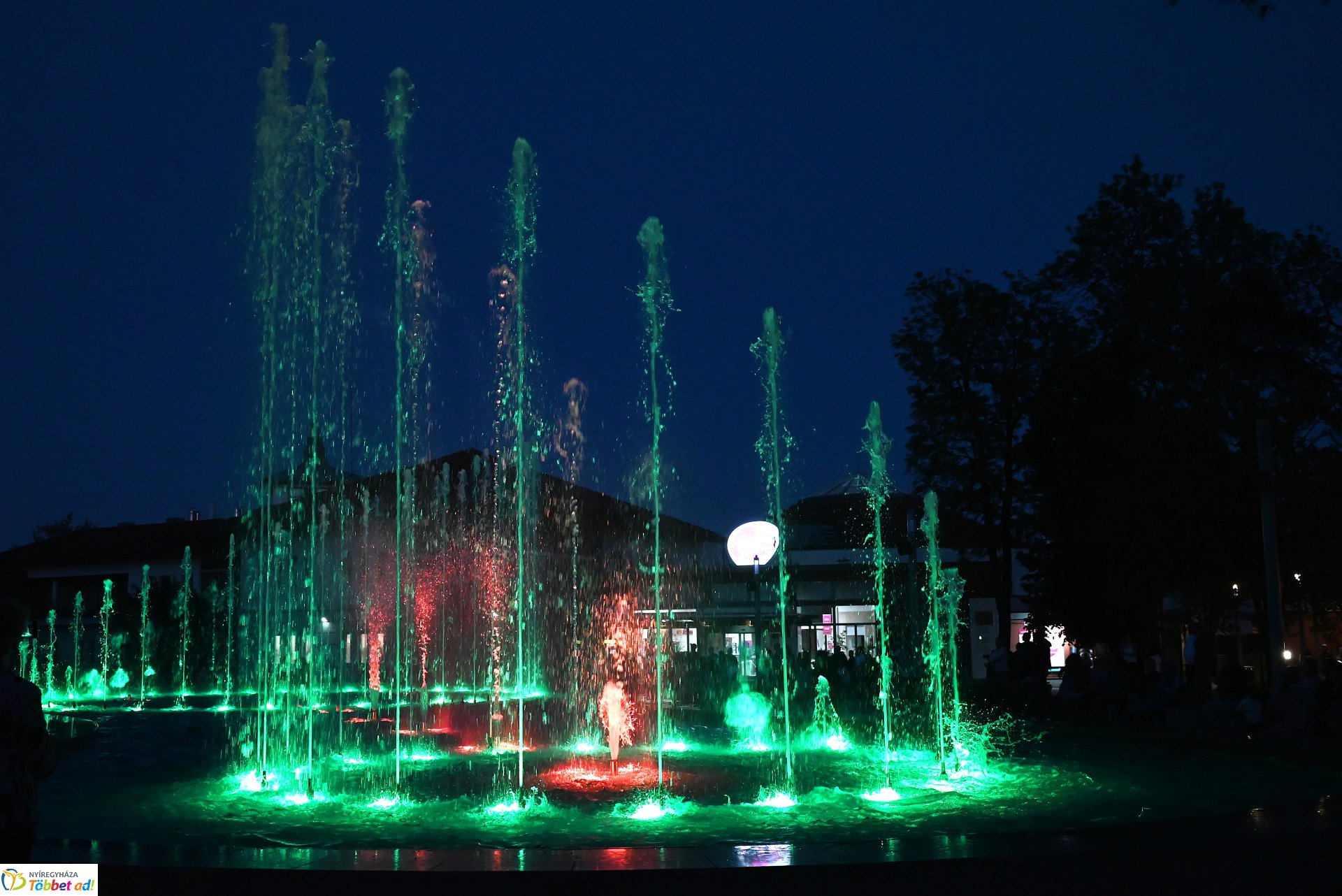  Üzemel a zenélő szökőkút Sóstón