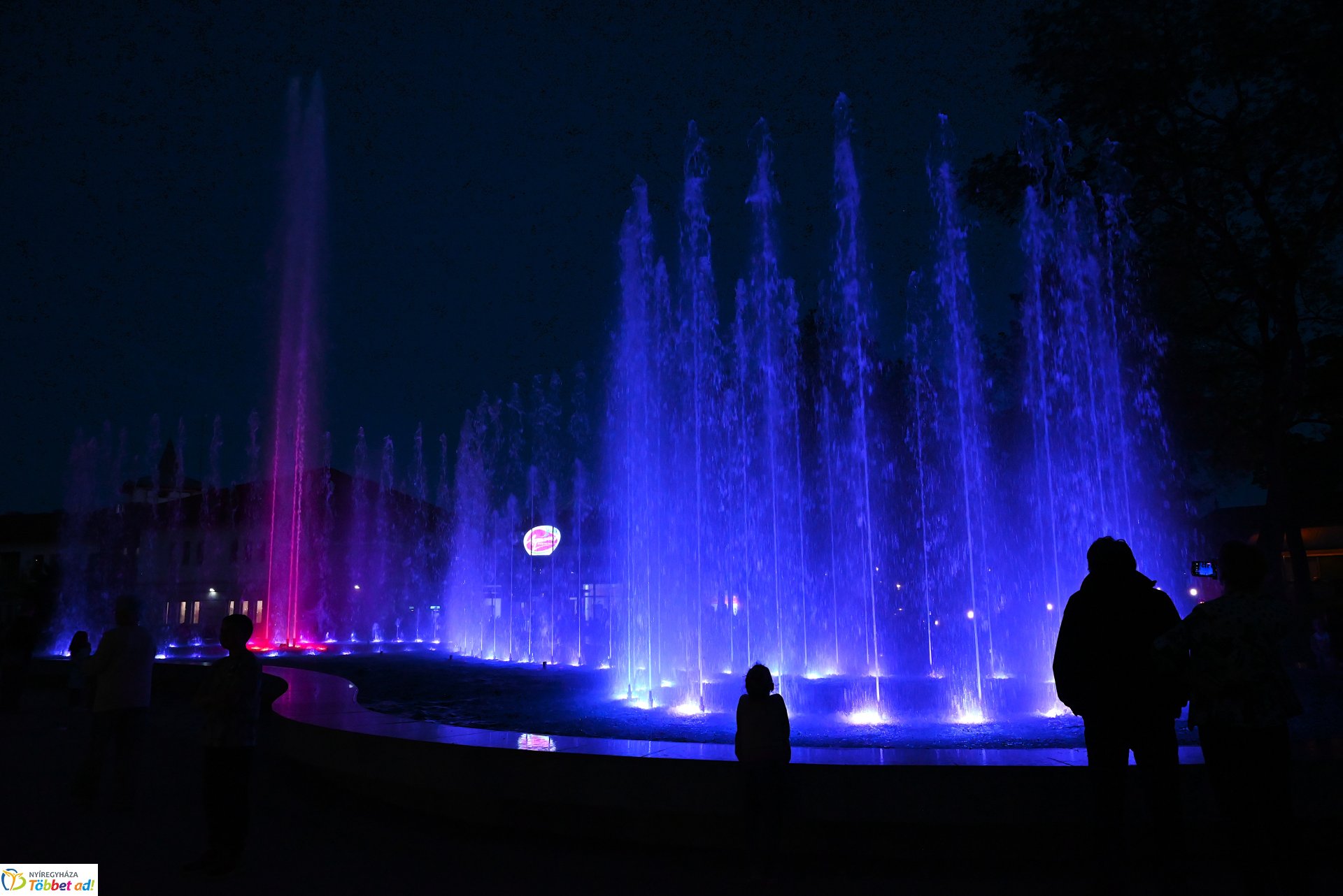  Üzemel a zenélő szökőkút Sóstón