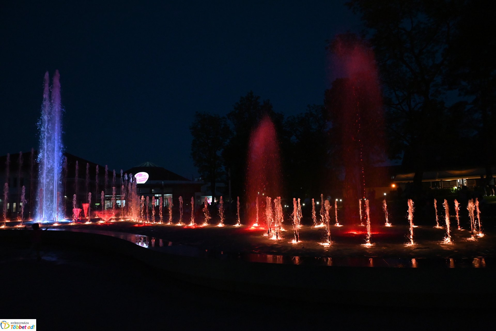  Üzemel a zenélő szökőkút Sóstón