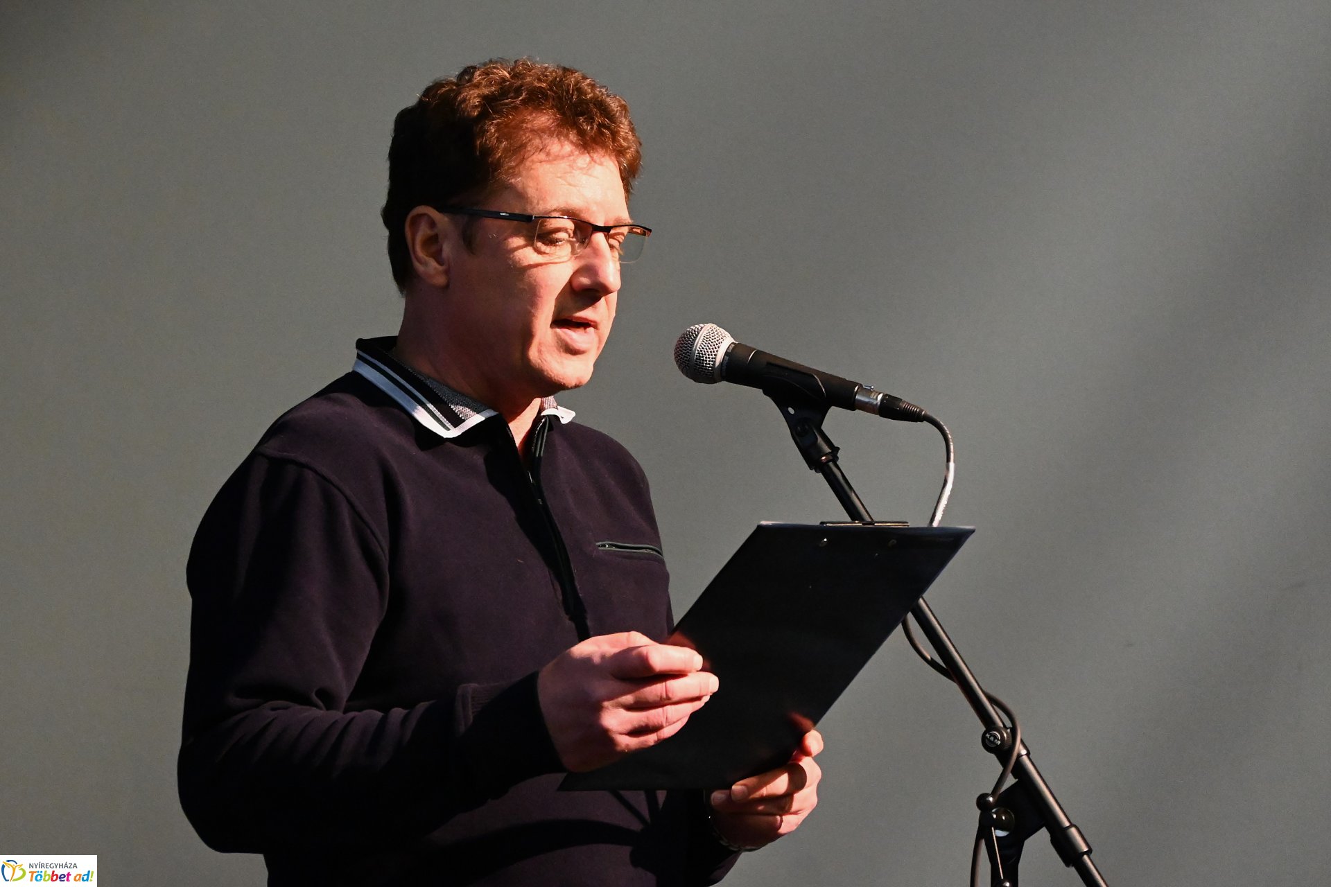 Üzenet az égbe, magyar versből szívbe - Tarczy Gyula előadóestje a VMKK-ban