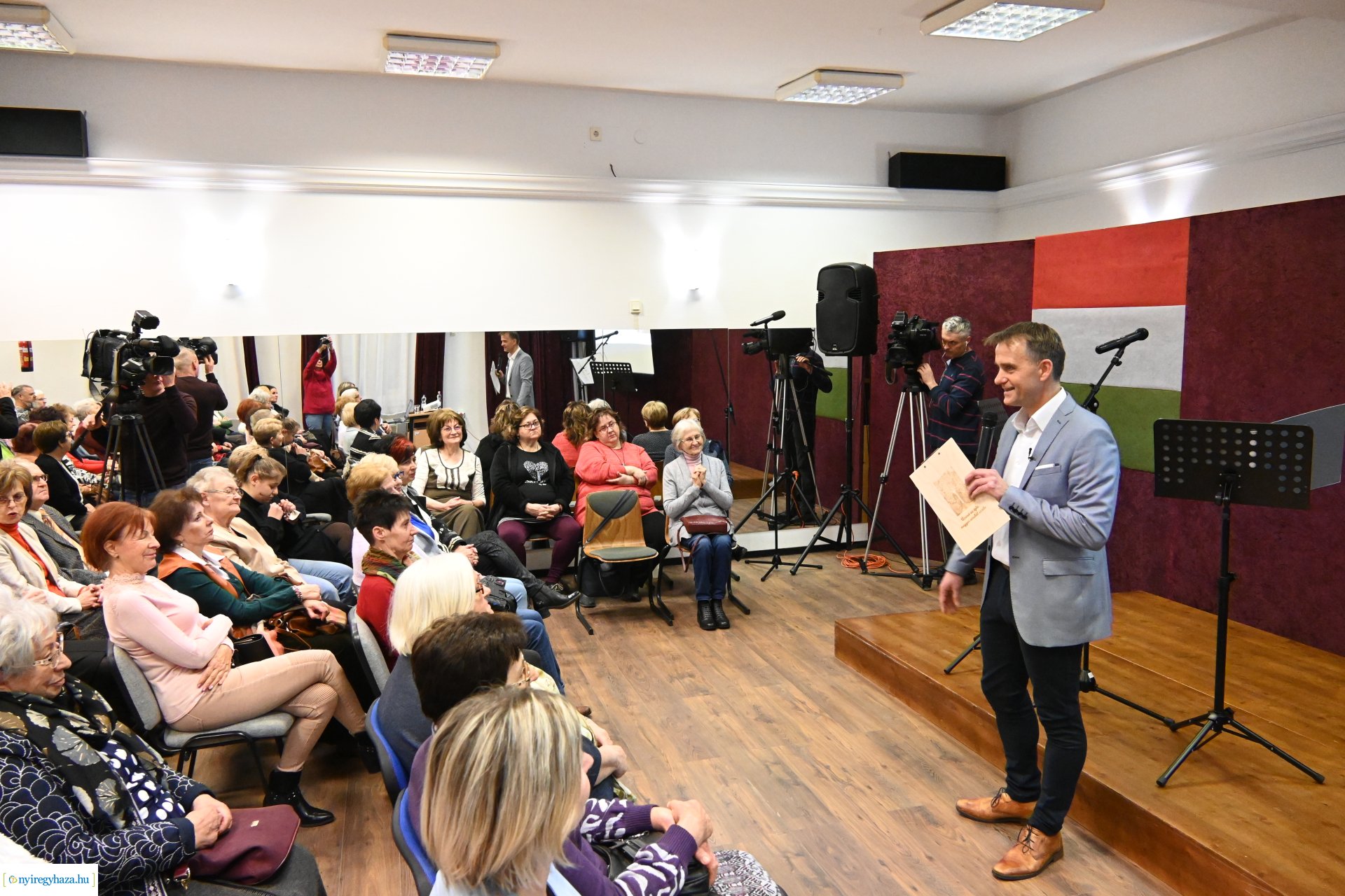 Üzenet az égbe - Tarczy Gyula előadói estje a Vasutas Művelődési Házban