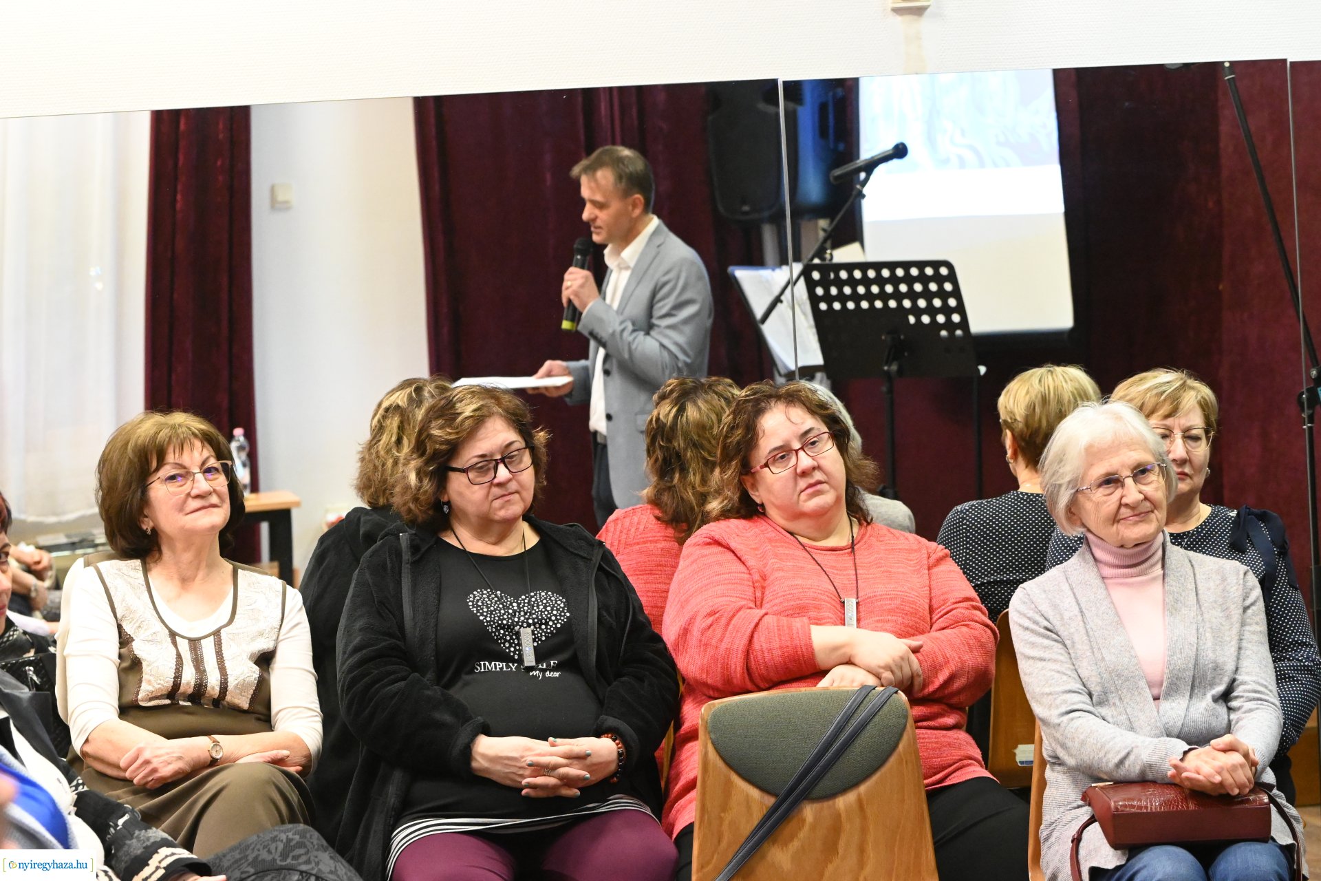 Üzenet az égbe - Tarczy Gyula előadói estje a Vasutas Művelődési Házban