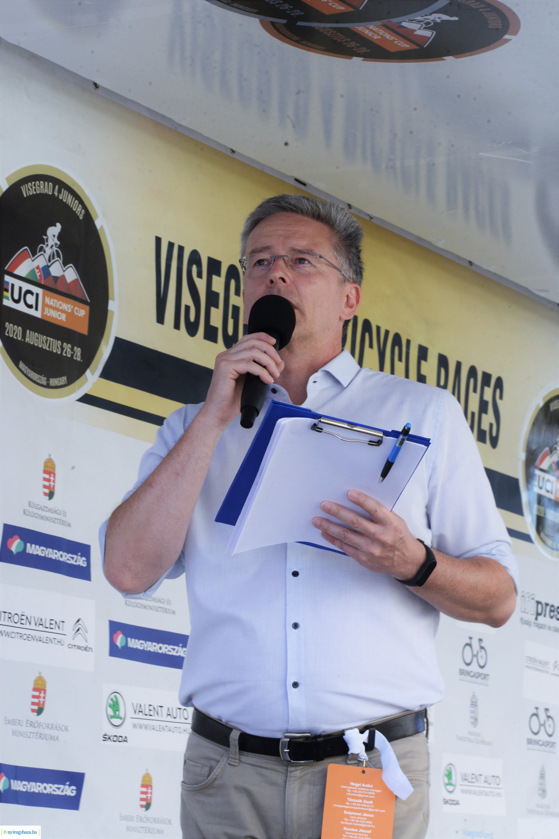 V4 Junior Világkupa  - kerékpárosok a belvárosban