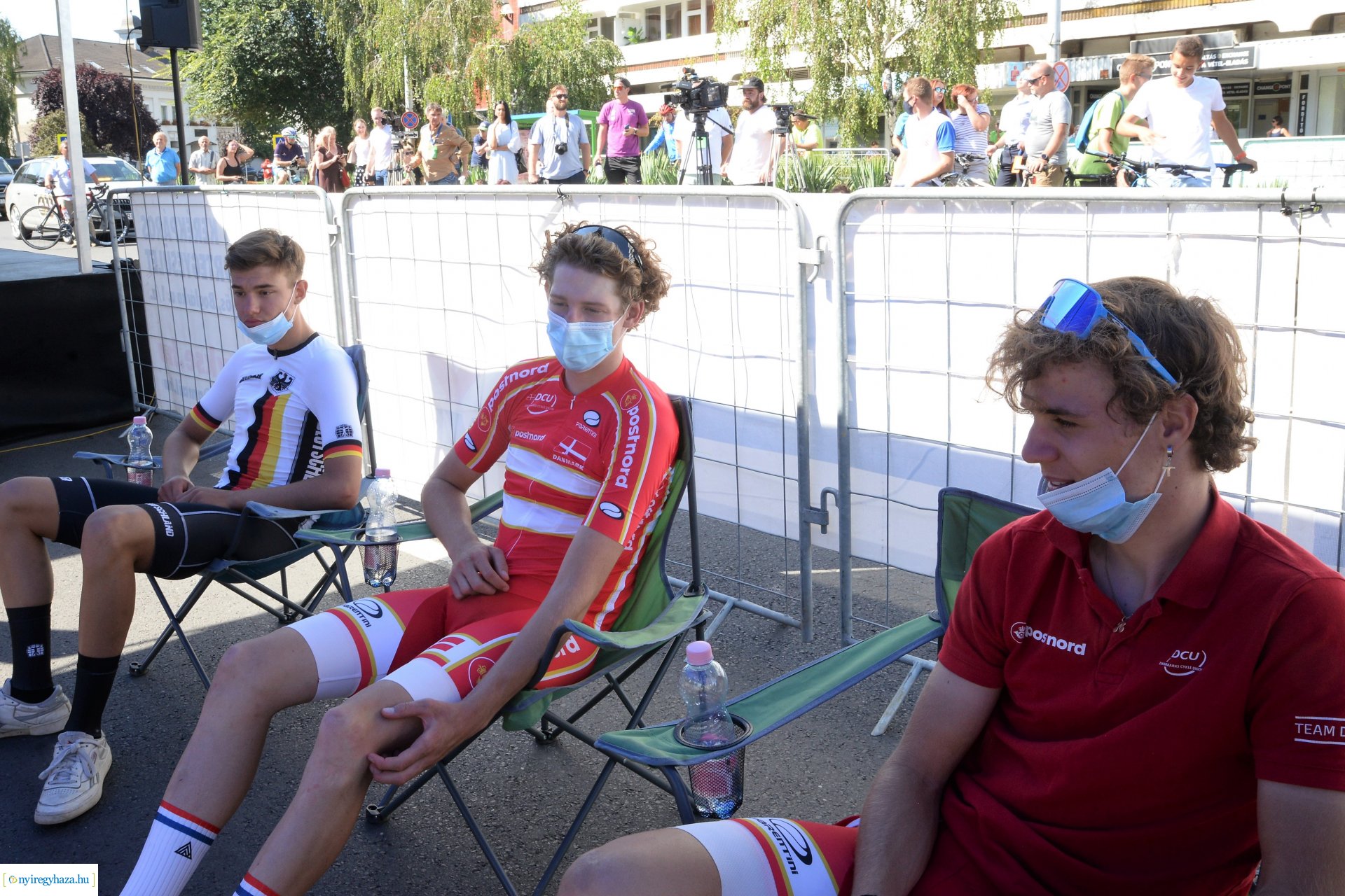 V4 Junior Világkupa  - kerékpárosok a belvárosban