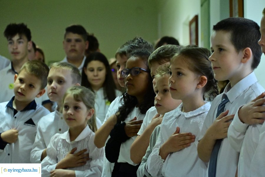 Váci emlékezés a Váci Mihály iskolában