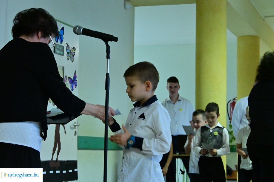 Váci emlékezés a Váci Mihály iskolában