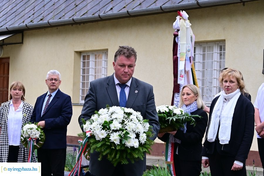 Váci emlékezés a Váci Mihály iskolában