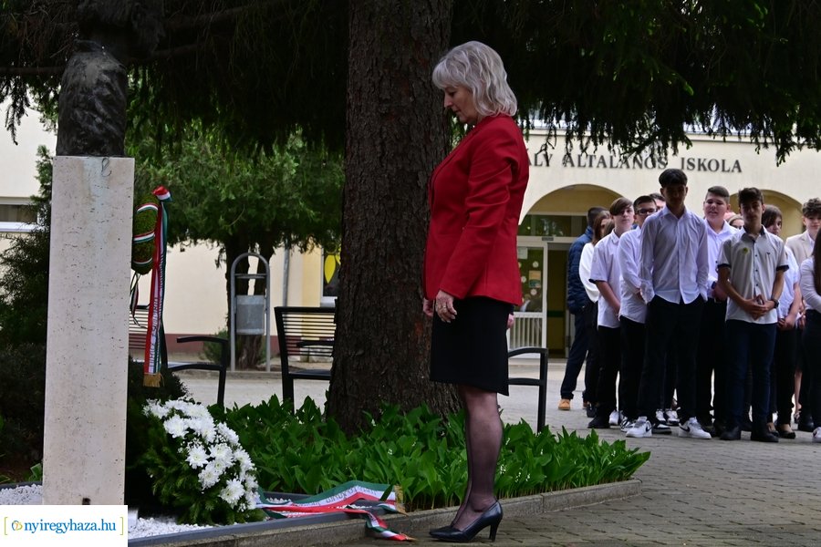 Váci emlékezés a Váci Mihály iskolában
