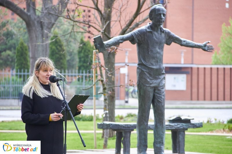 Váci Mihályra emlékeztek