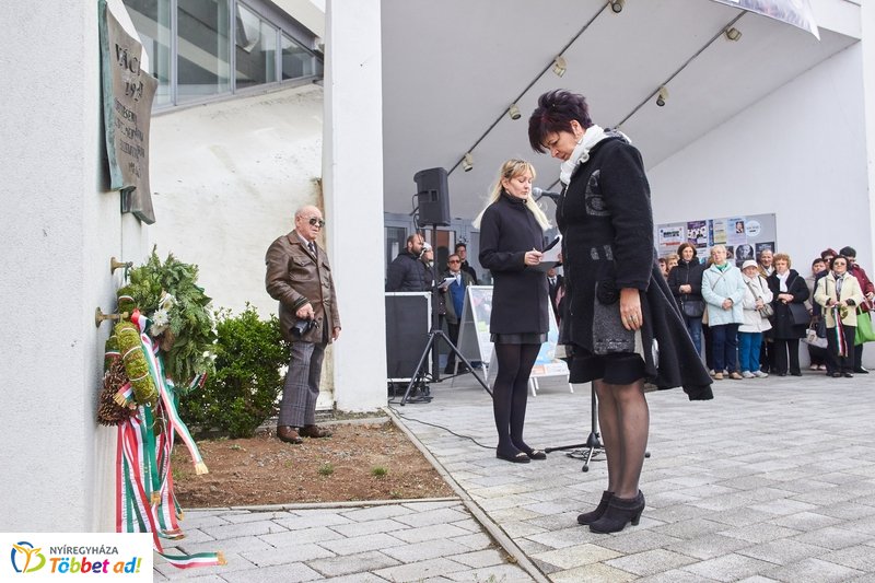 Váci Mihályra emlékeztek