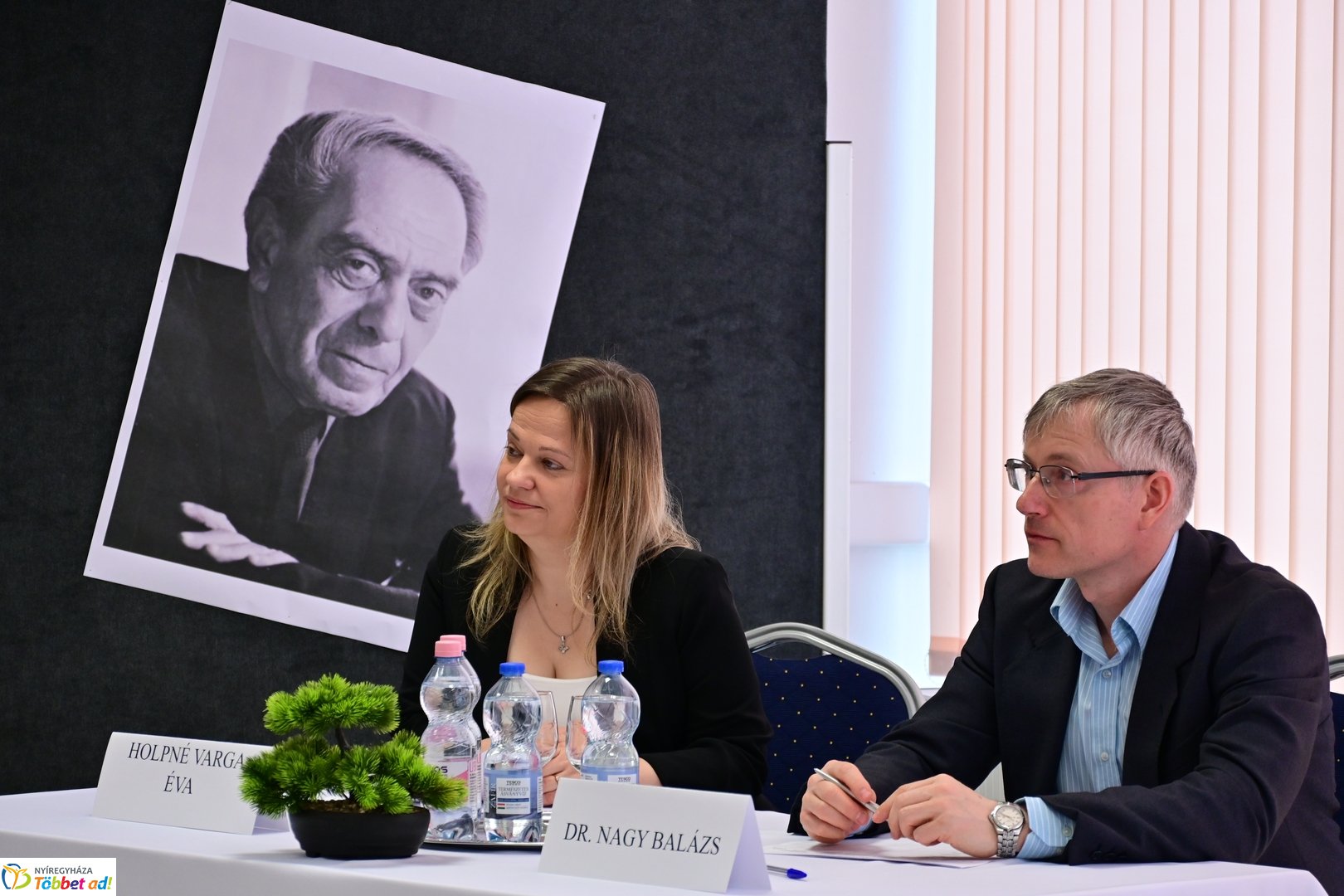 Váci szavalóverseny a kulturális központban - 2026