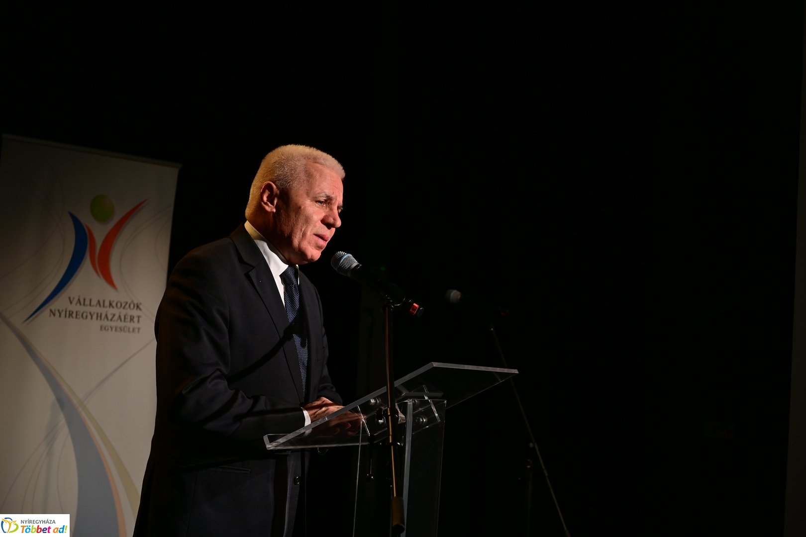 Vállalkozásfejlesztési előadás a Színdbádban 2026 februárjában