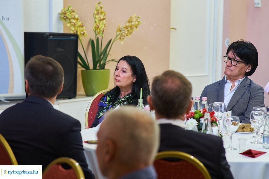 Vállalkozók Nyíregyházáért Egyesület 20220406