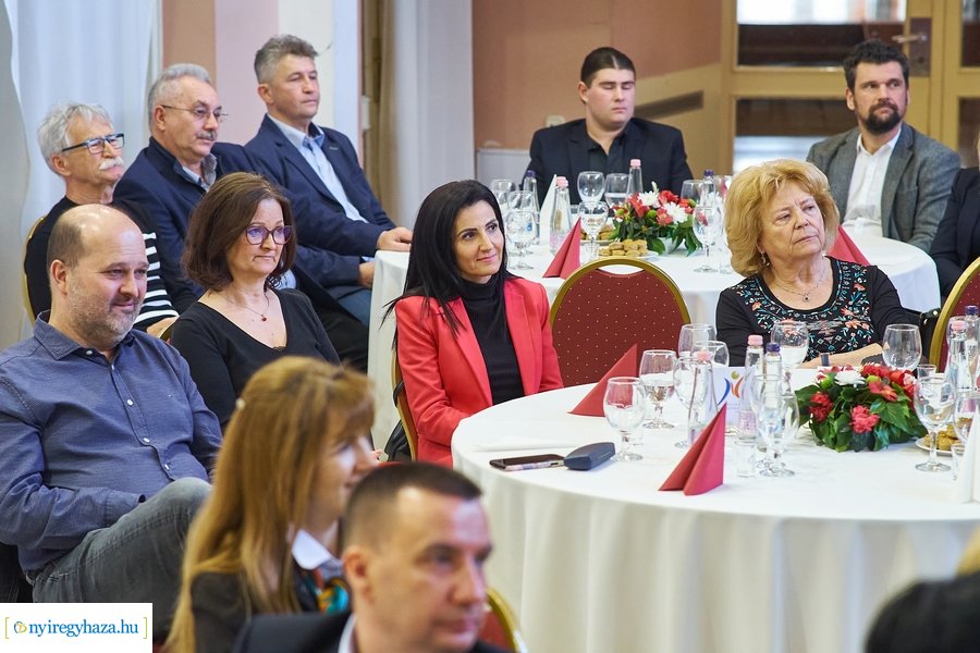 Vállalkozók Nyíregyházáért Egyesület 20220406