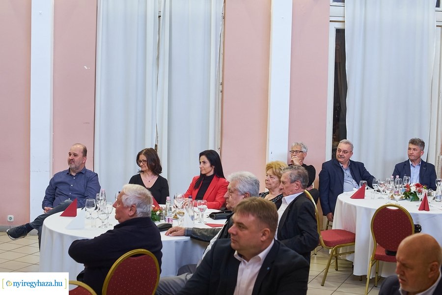 Vállalkozók Nyíregyházáért Egyesület 20220406