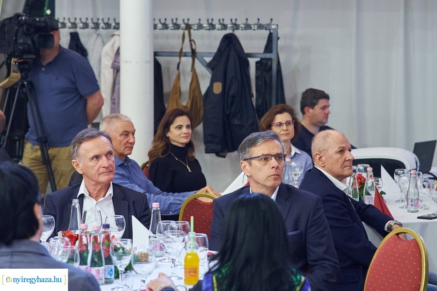 Vállalkozók Nyíregyházáért Egyesület 20220406