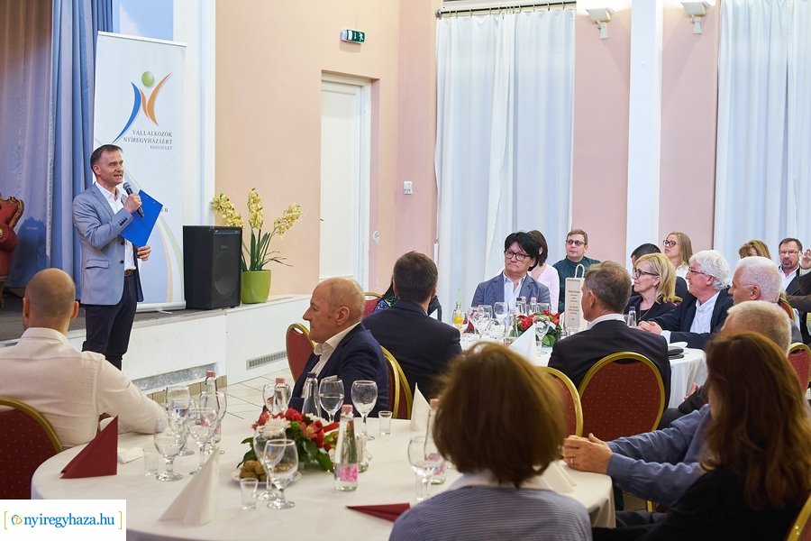 Vállalkozók Nyíregyházáért Egyesület 20220406