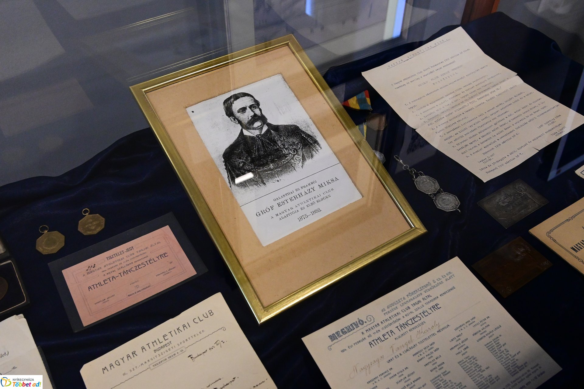 Válogatás a 150 éves Magyar Athletikai Club relikviáiból-kamarakiállítás a Kállay Gyűjteményben