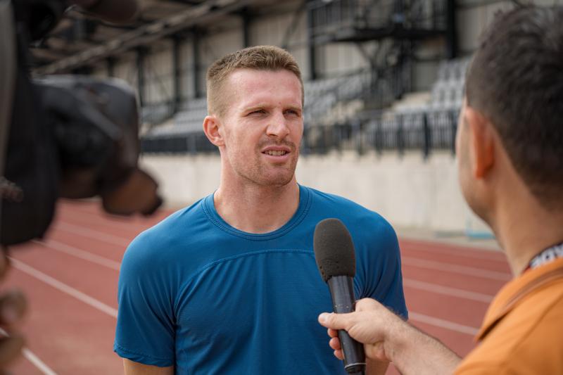 Válogatott sportolók mellett amerikai atléta is Nyíregyházán készül a VB-re