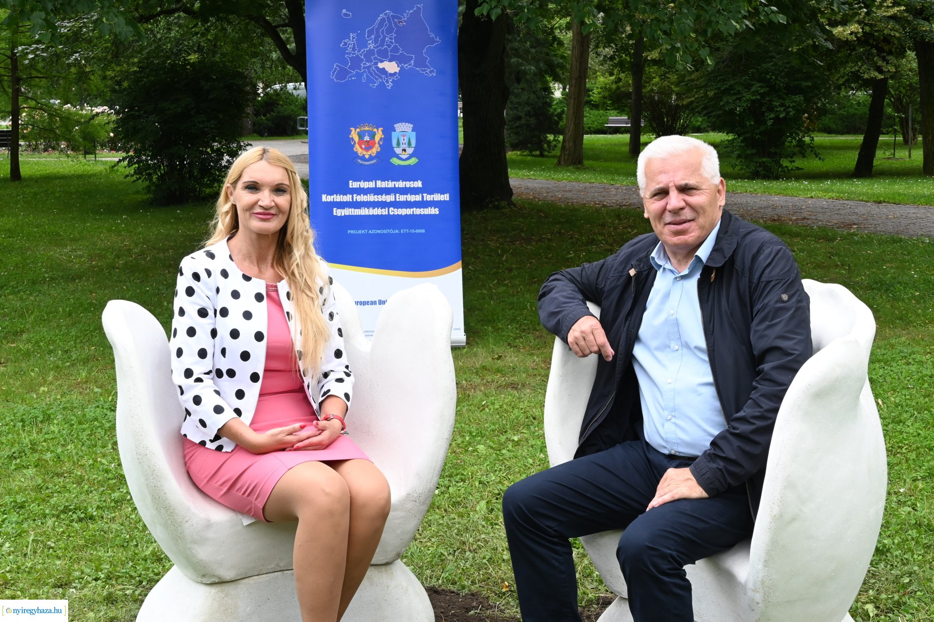 „Van ami összeköt határon innen és túl” -  ülő és pihenőhelyek átadása Sóstón