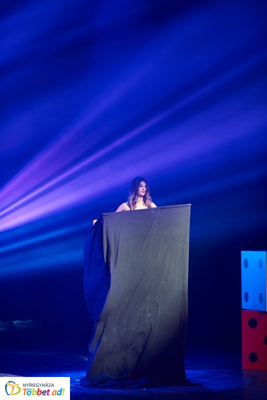 Varázslat a Váci Mihály Kulturális Központban