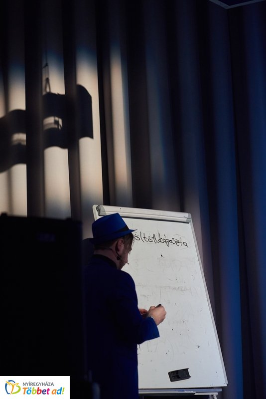 Varázslat a Váci Mihály Kulturális Központban