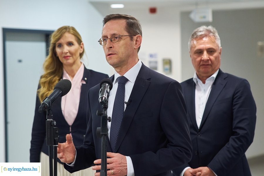 Varga Mihály pénzügyminiszter Nyíregyházán 20220307