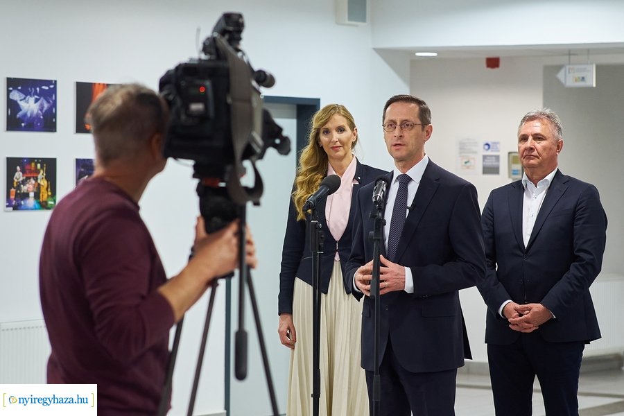 Varga Mihály pénzügyminiszter Nyíregyházán 20220307