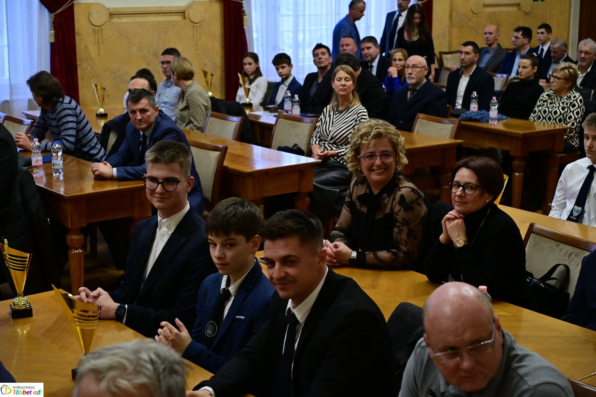 Elismeréseket adtak át a Vármegyei Diáksport Gálán