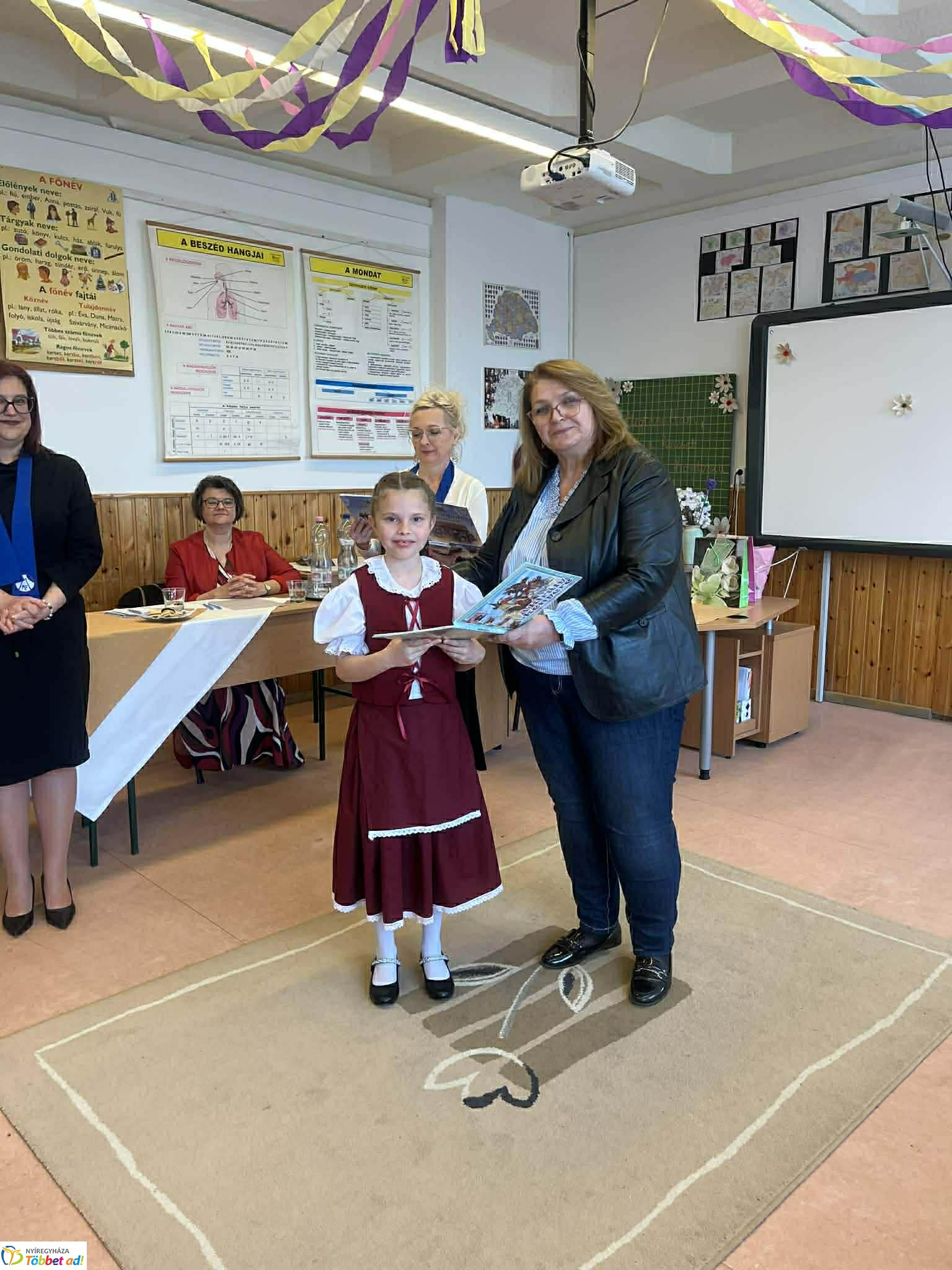Vármegyei vers- és prózamondó versenyt rendeztek a Móra-hét keretében Nyíregyházán