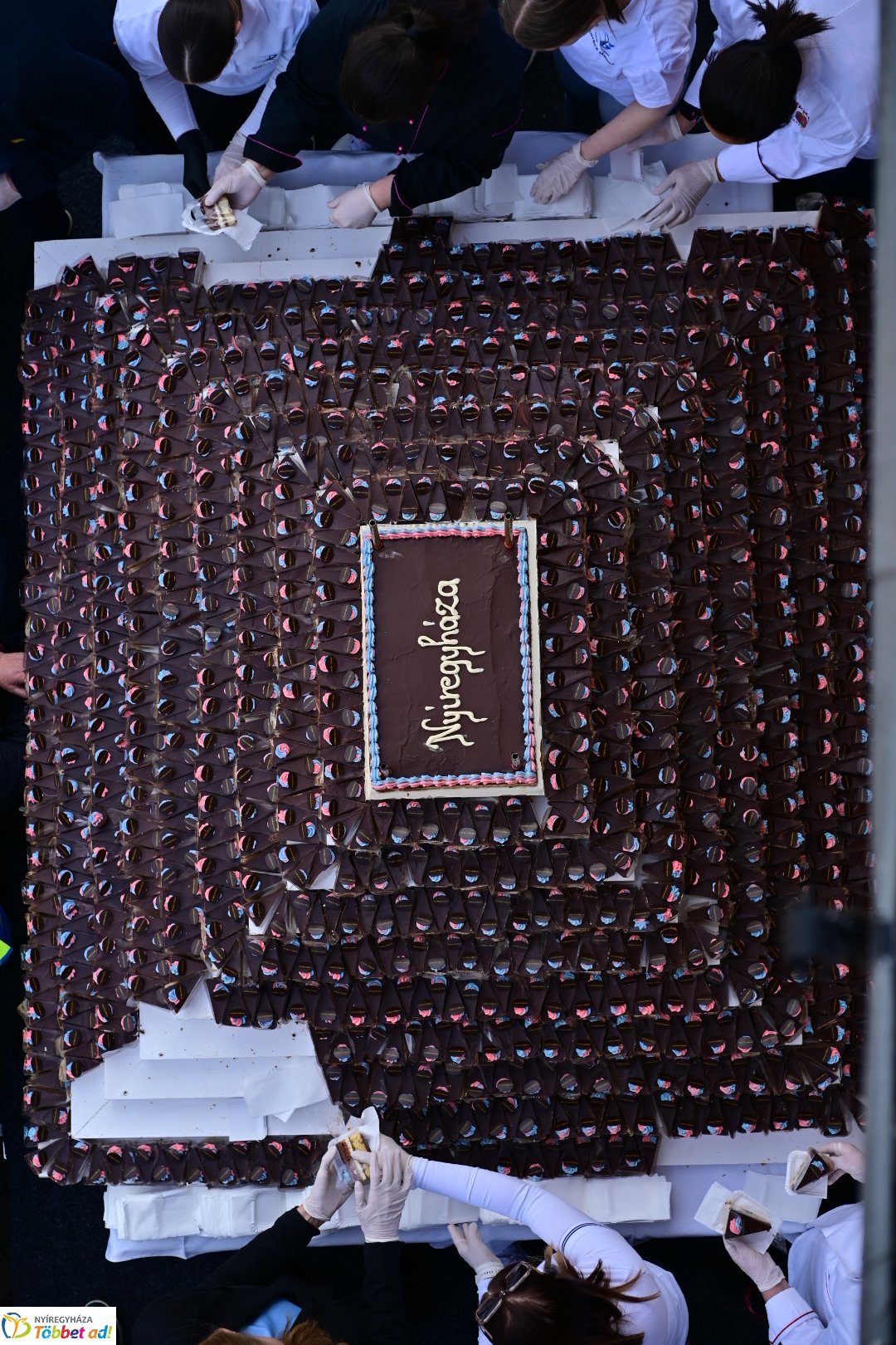 Város tortája 2025