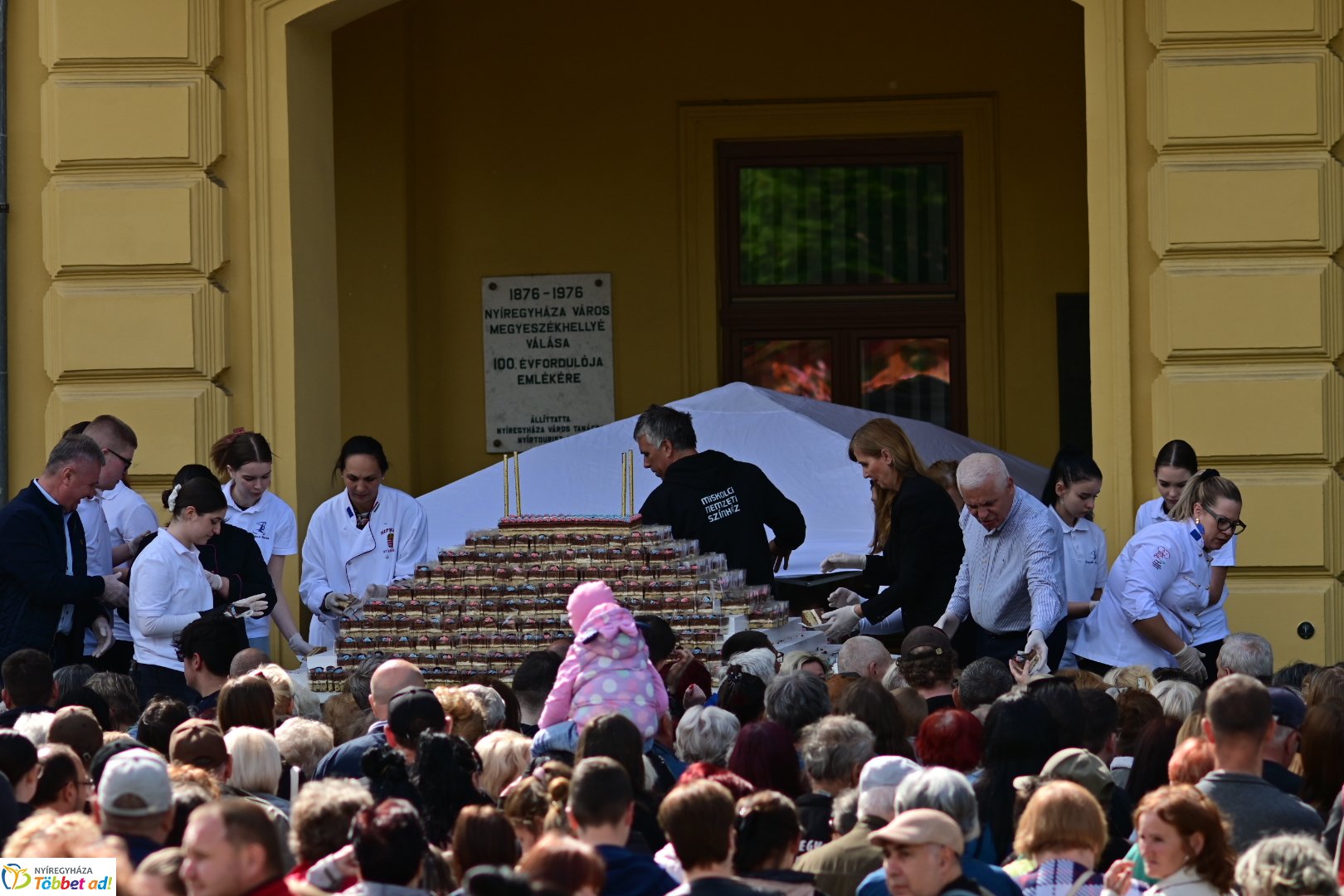 Város tortája 2025