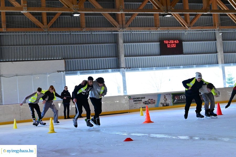 Városi Jégtusa 2024