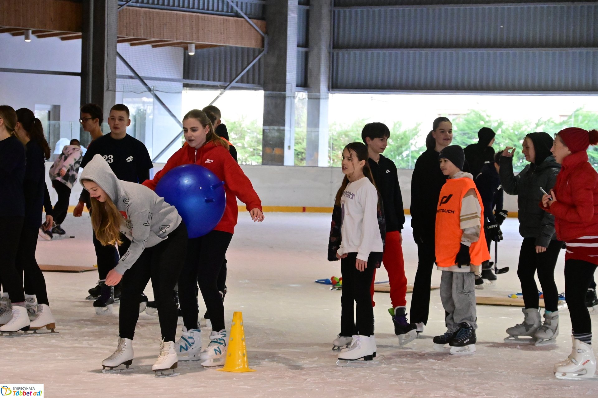 Városi Jégtusa a Városi Jégpályán - 2025