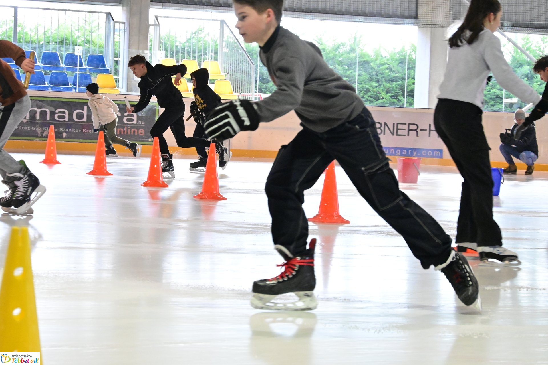 Városi Jégtusa a Városi Jégpályán - 2025