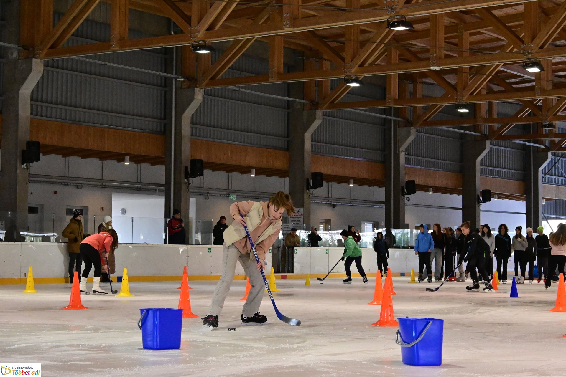 Városi Jégtusa a Városi Jégpályán - 2025