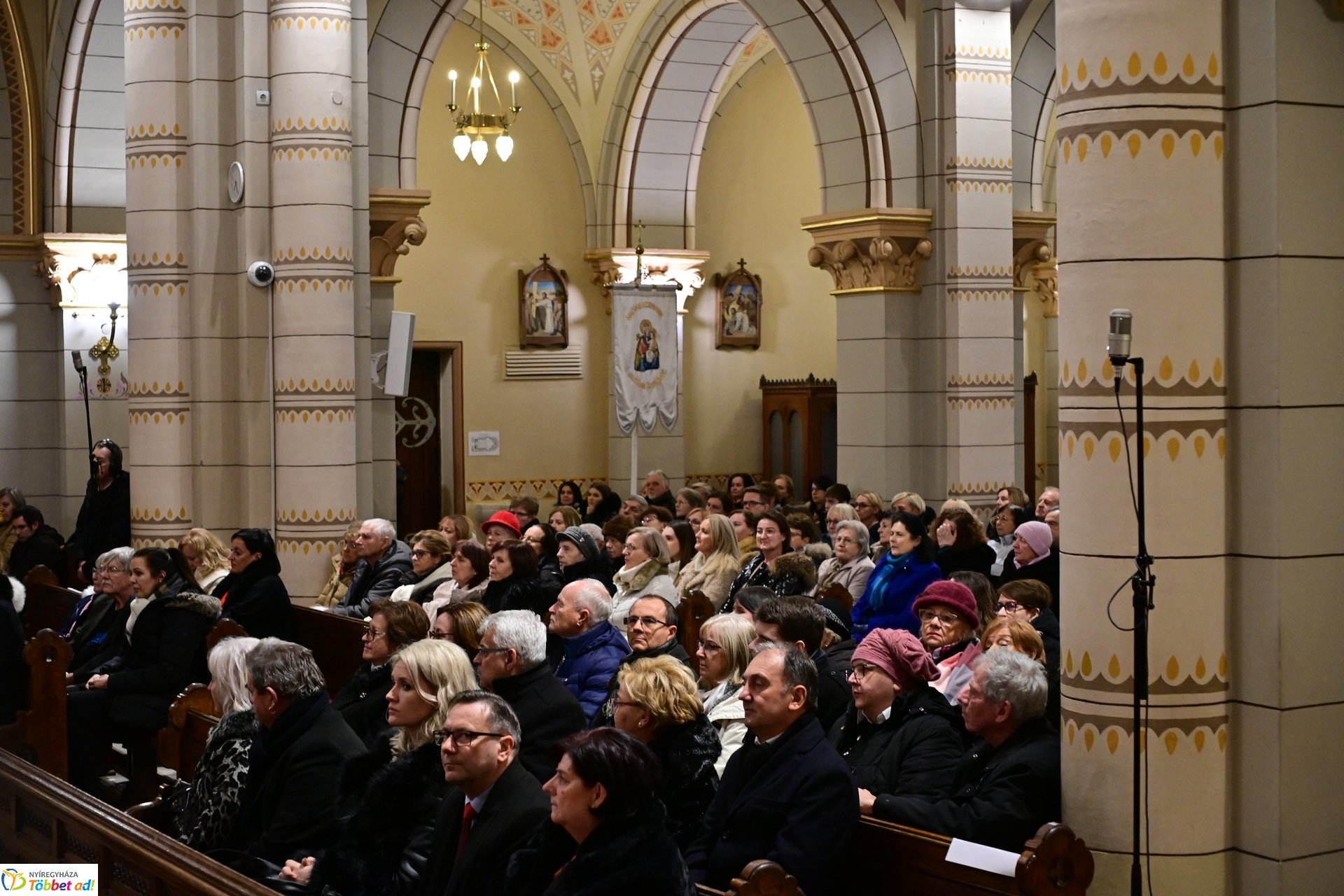 Városi Karácsonyi Hangverseny a Magyarok Nagyasszonya-társszékesegyházban 2024