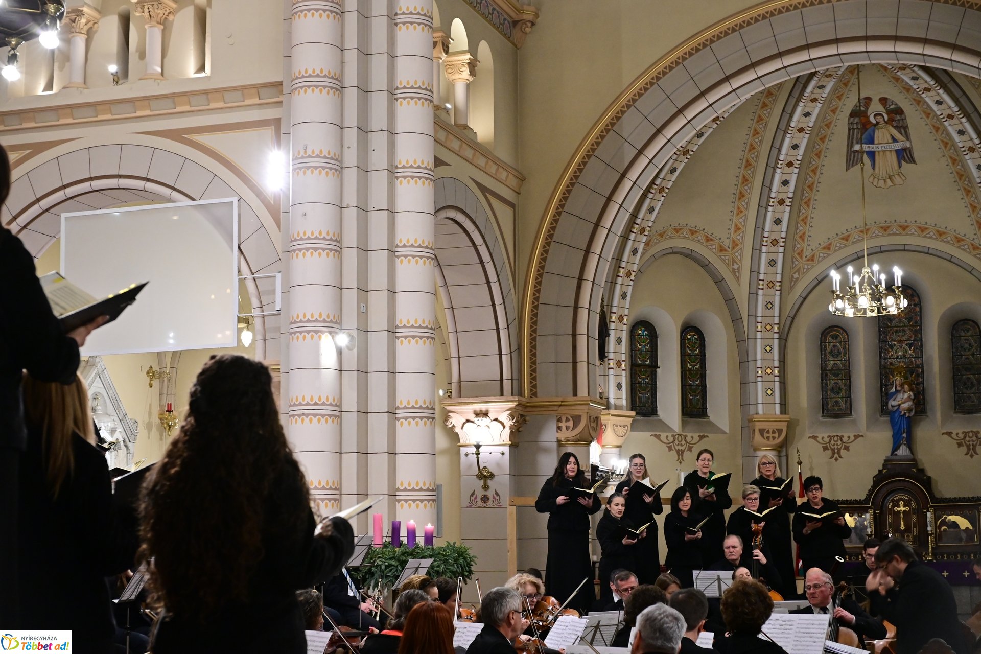 Városi Karácsonyi Hangverseny a Magyarok Nagyasszonya-társszékesegyházban 2024